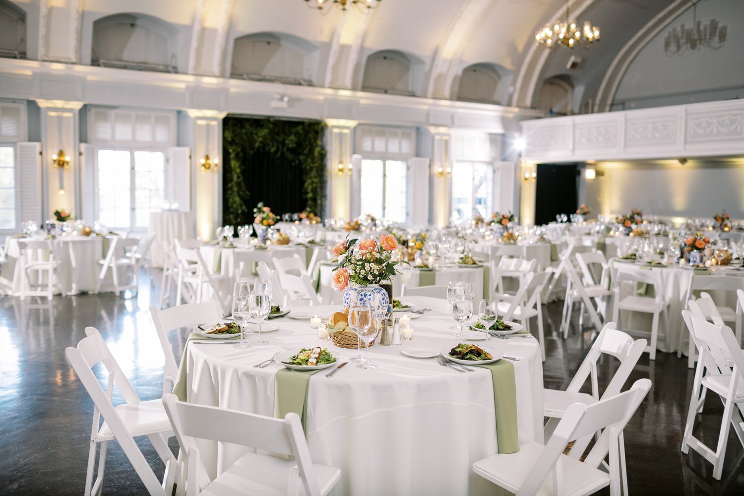 wedding+centerpieces+at+womans+club+evanston+.jpg